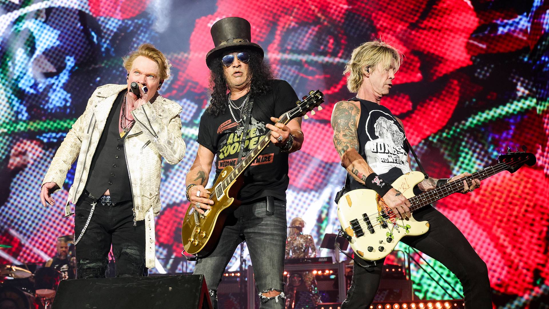 Show do Guns N' Roses deve movimentar mais de R$ 400 milhões na economia cuiabana, aponta FCDL/MT