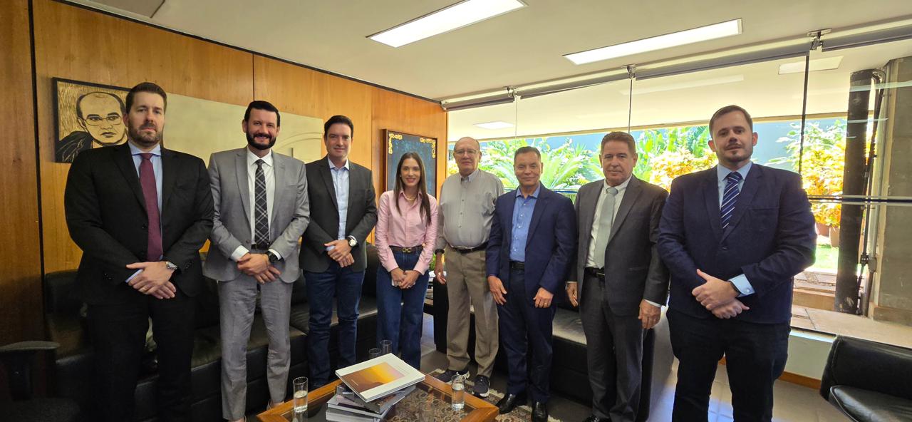 Presidente da AMM vai ao STF