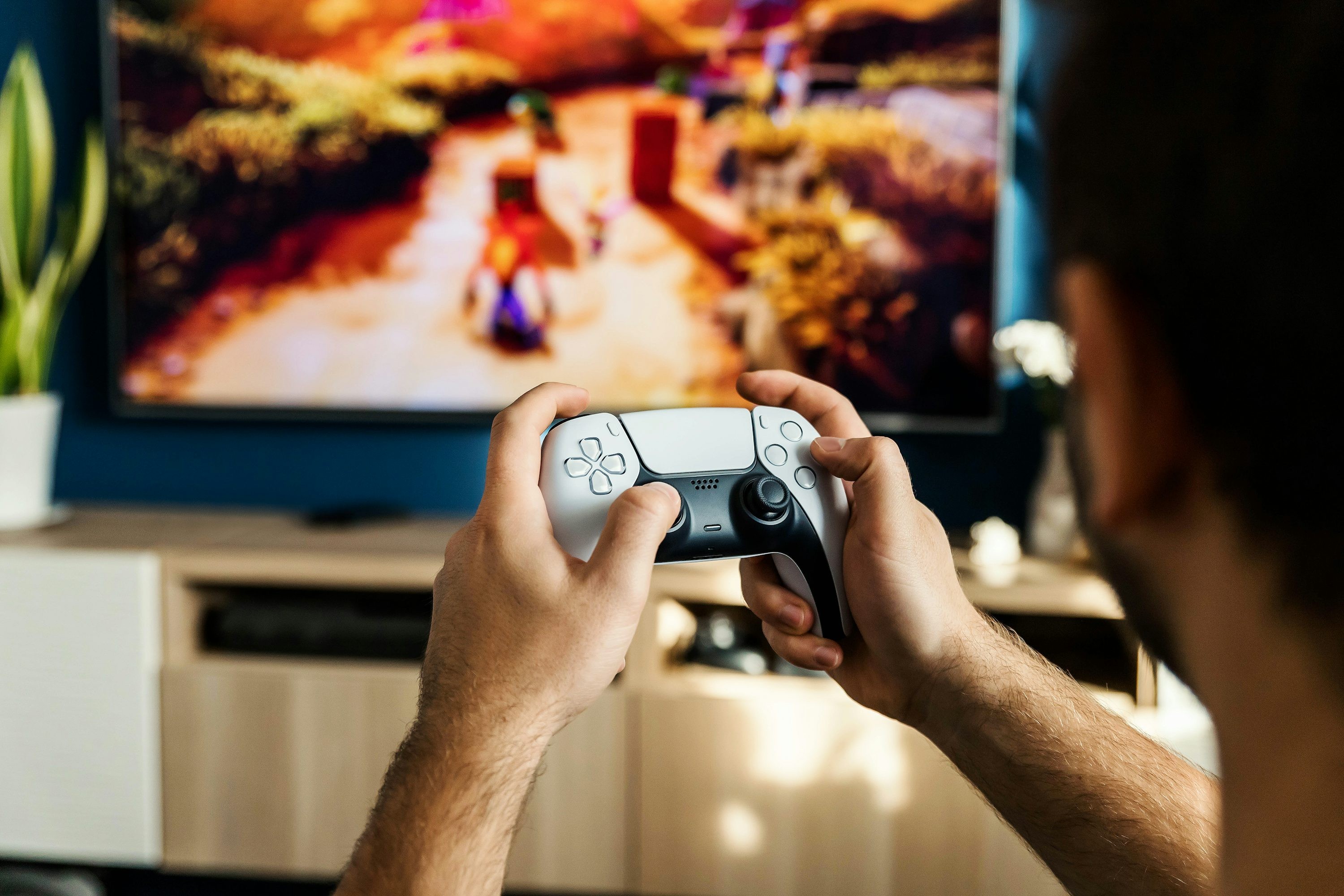 Mulher leva socos após pedir para marido desligar videogame em MT