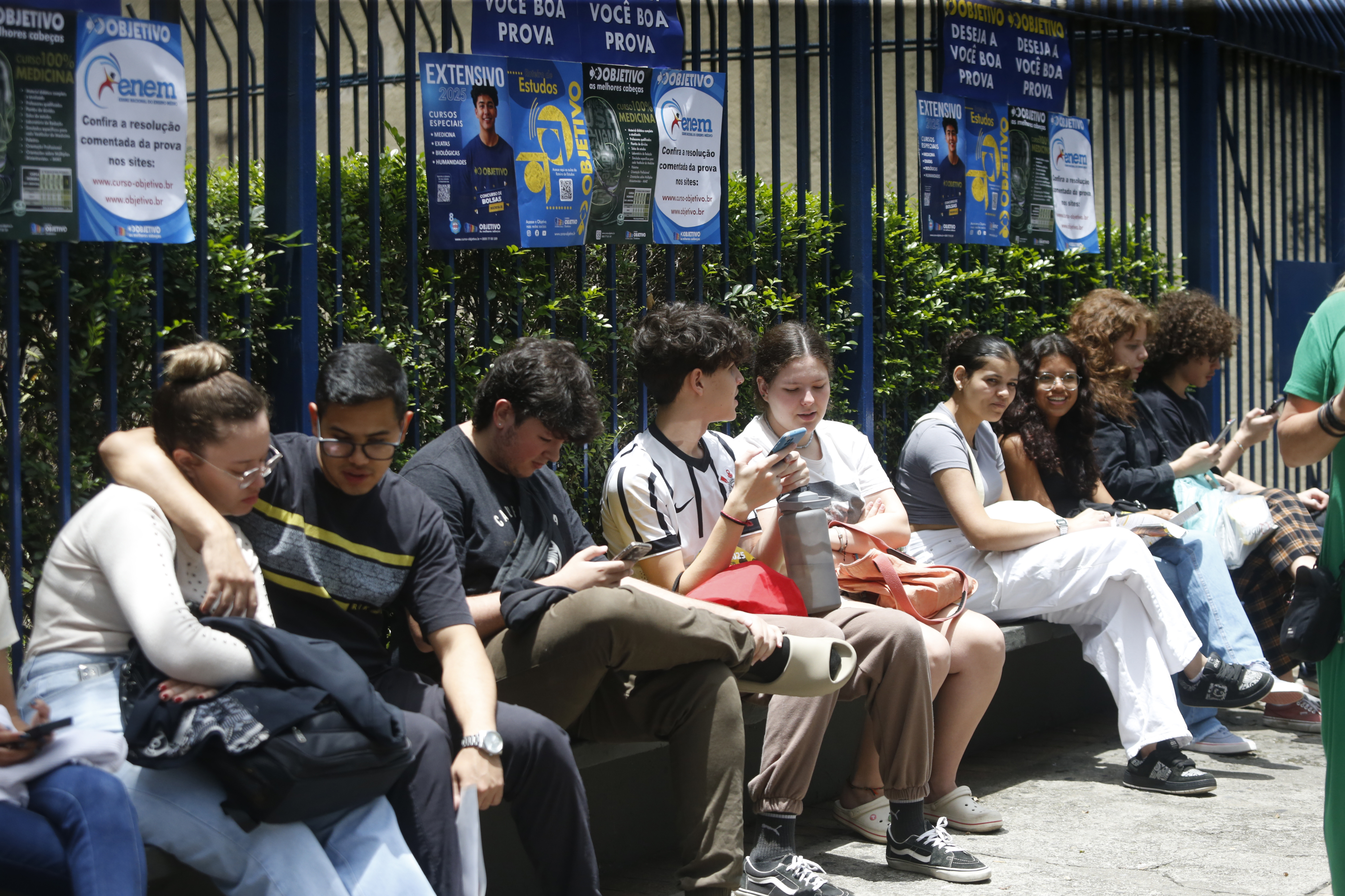 Escolha do curso superior é desafio para jovens; mais de 7,3 mil opções ofertadas