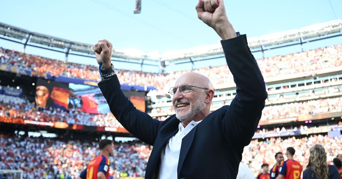 De la Fuente renova com Espanha até a Eurocopa de 2032
