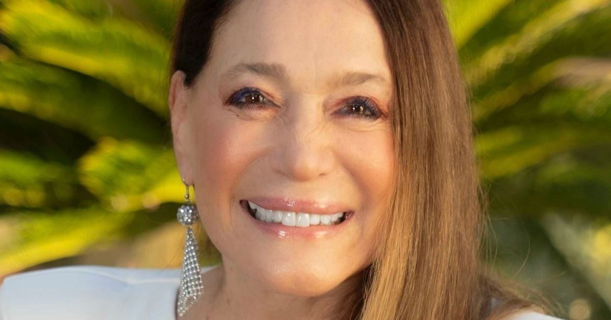 Susana Vieira faz aparição rara ao lado do filho de 61 anos