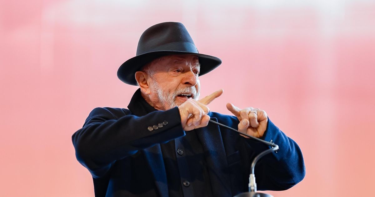 Lula à CNN: Logo vamos desvendar mistério de como Dark Horse foi financiado