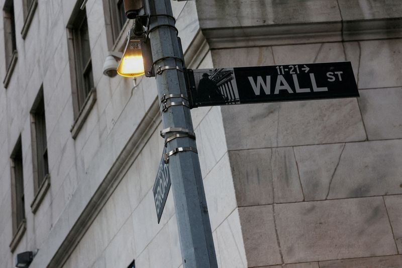 Wall Street fecha em alta com otimismo sobre IA