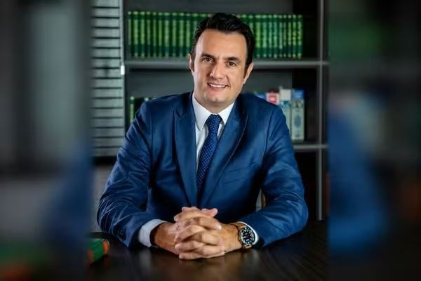 Quem é Jeferson Rocha, candidato ao Senado por Santa Catarina