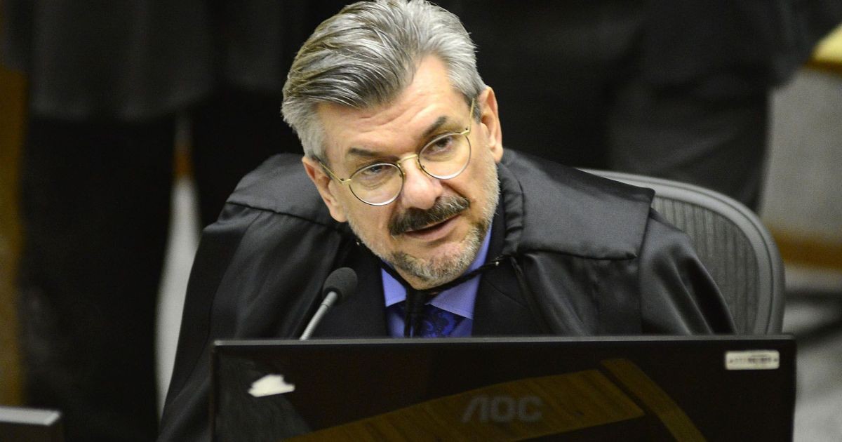AGU aciona STF para que Marco Buzzi perca cargo de ministro do STJ
