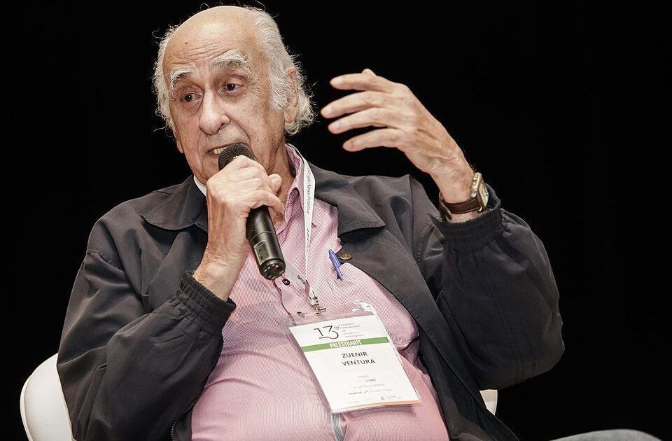 4 livros importantes de Zuenir Ventura para relembrar o jornalista