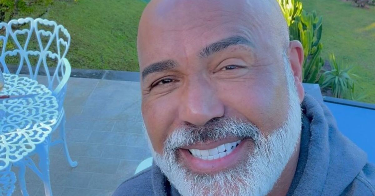Adeus a Rick: cantor se disse “apaixonado pela chuva” em vídeo reflexivo