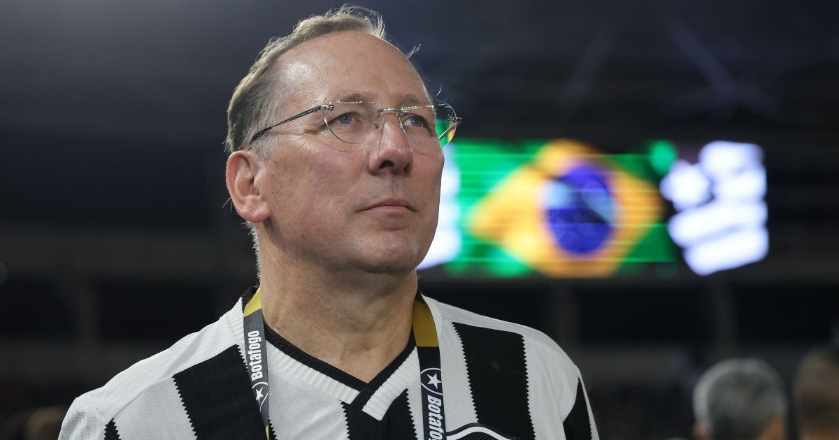 Textor aciona a Justiça para impedir assembleia geral da SAF do Botafogo