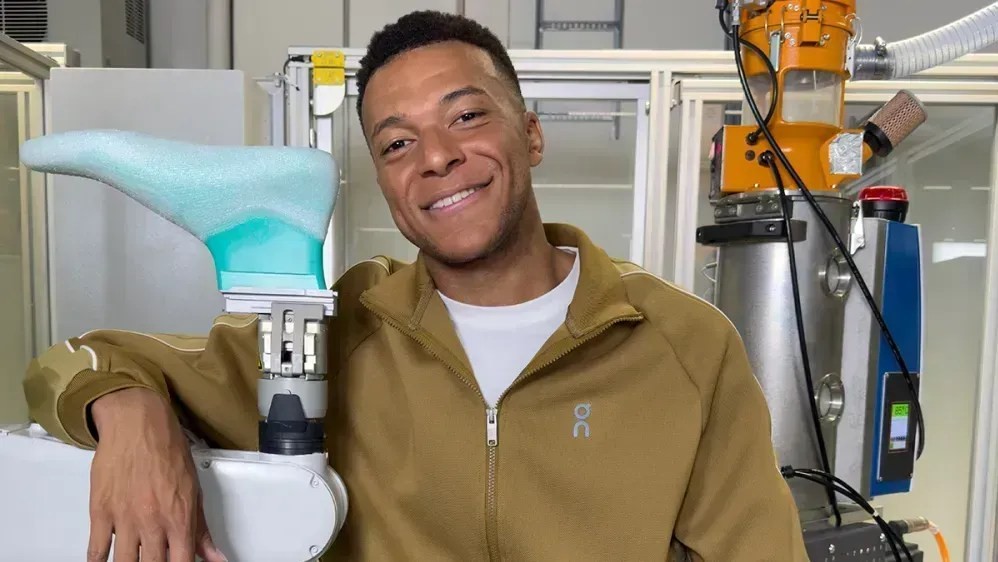 À CNN, Mbappé revela por que trocou a Nike pela On: “Evolução como pessoa”