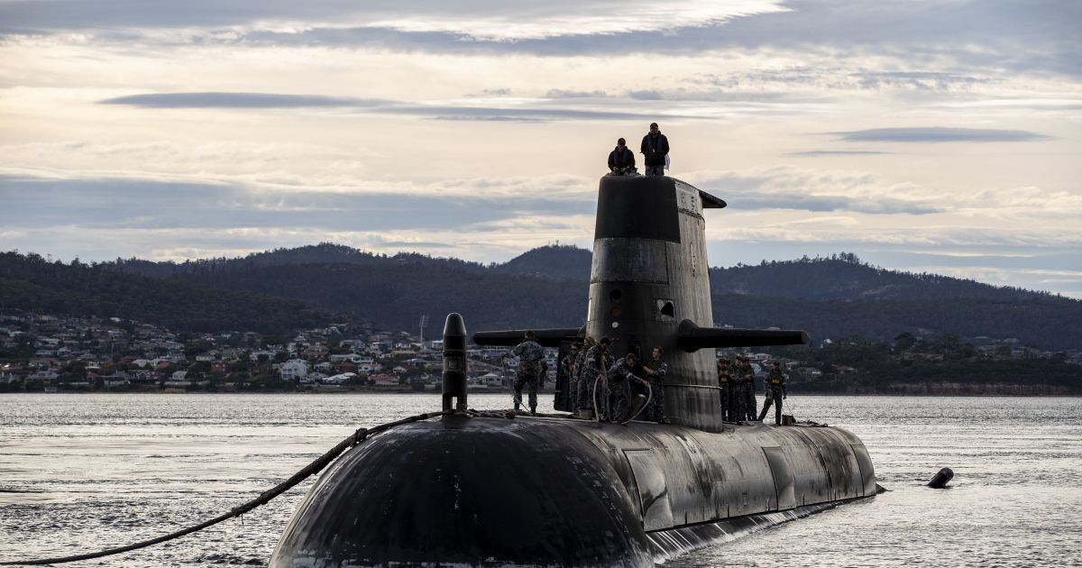 Dinamarca descobre submarino alemão de 1917 que ainda libera TNT no mar do Norte