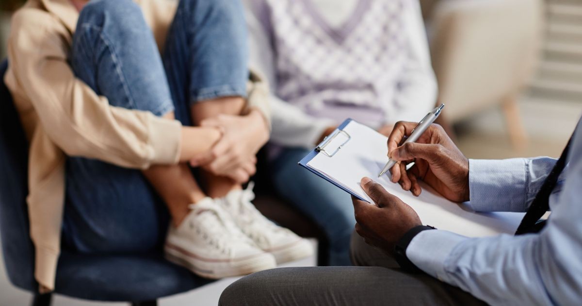 Pessoas que precisam saber antecipadamente sobre uma tarefa não estão sendo complicadas? Psicologia explica motivadores