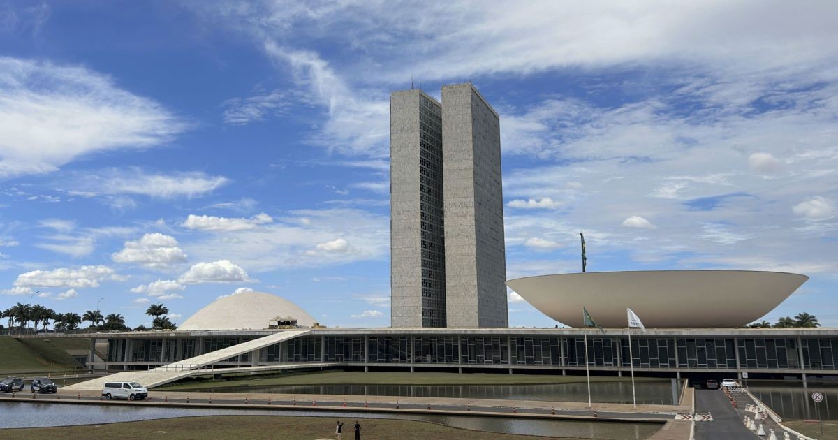 Entorno de Lula prevê proibição total de cassinos online e bets no Brasil