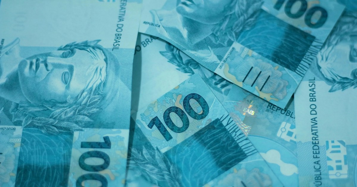 Juros futuros sobem após nova pesquisa eleitoral e alta dos Treasuries