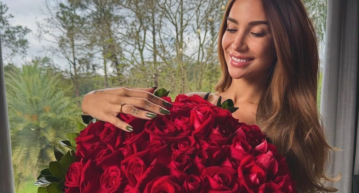 Bianca Andrade mostra anel e declara: “Eu disse sim”
