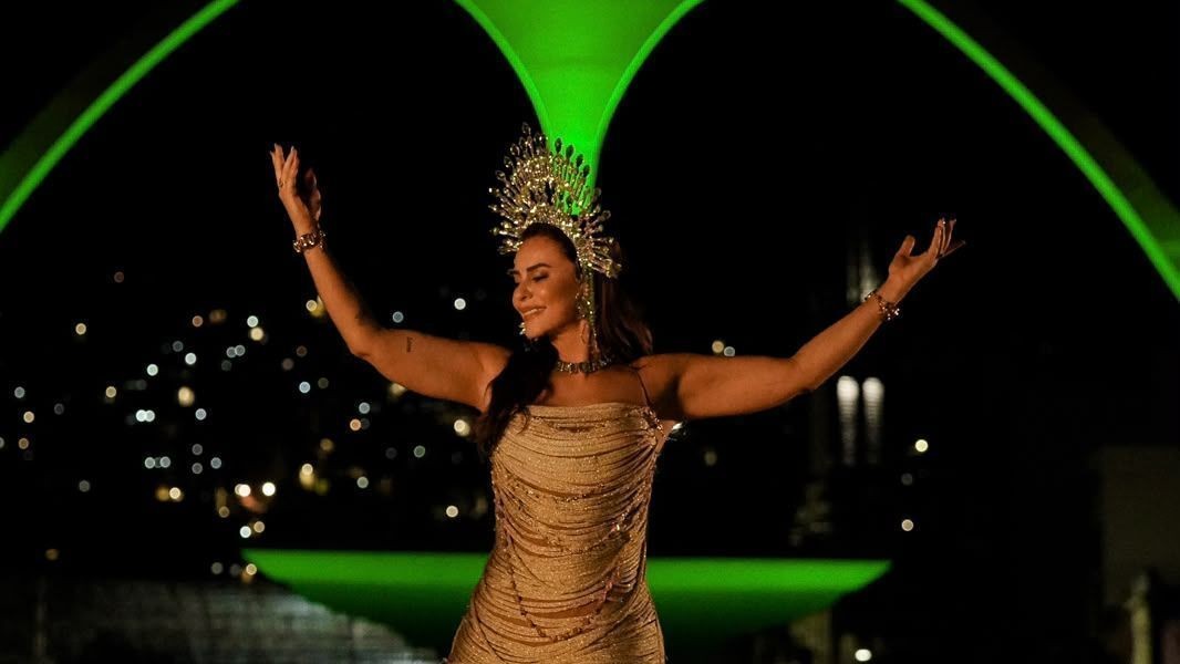 Paolla Oliveira diz que voltar ao posto de rainha não estava em seus planos