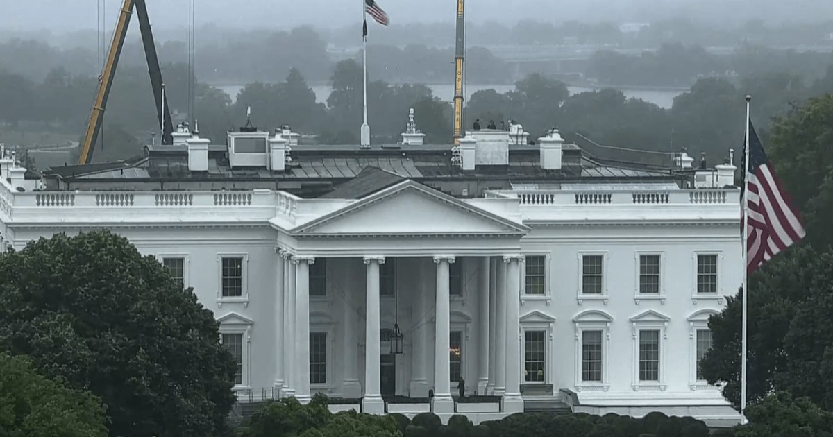 CNN consegue acesso à Casa Branca após ordem judicial