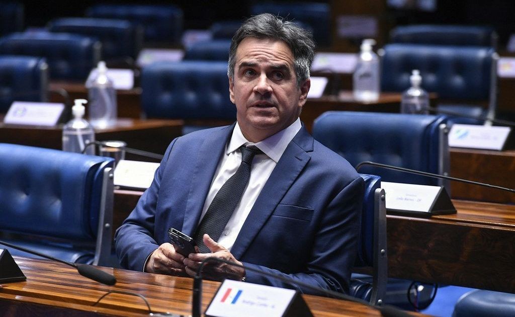 Ciro Nogueira passa a ser pressionado por apoio a Flávio no 2º turno