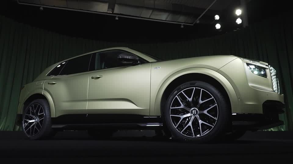 Bentley apresenta SUV Torcal como seu primeiro modelo elétrico