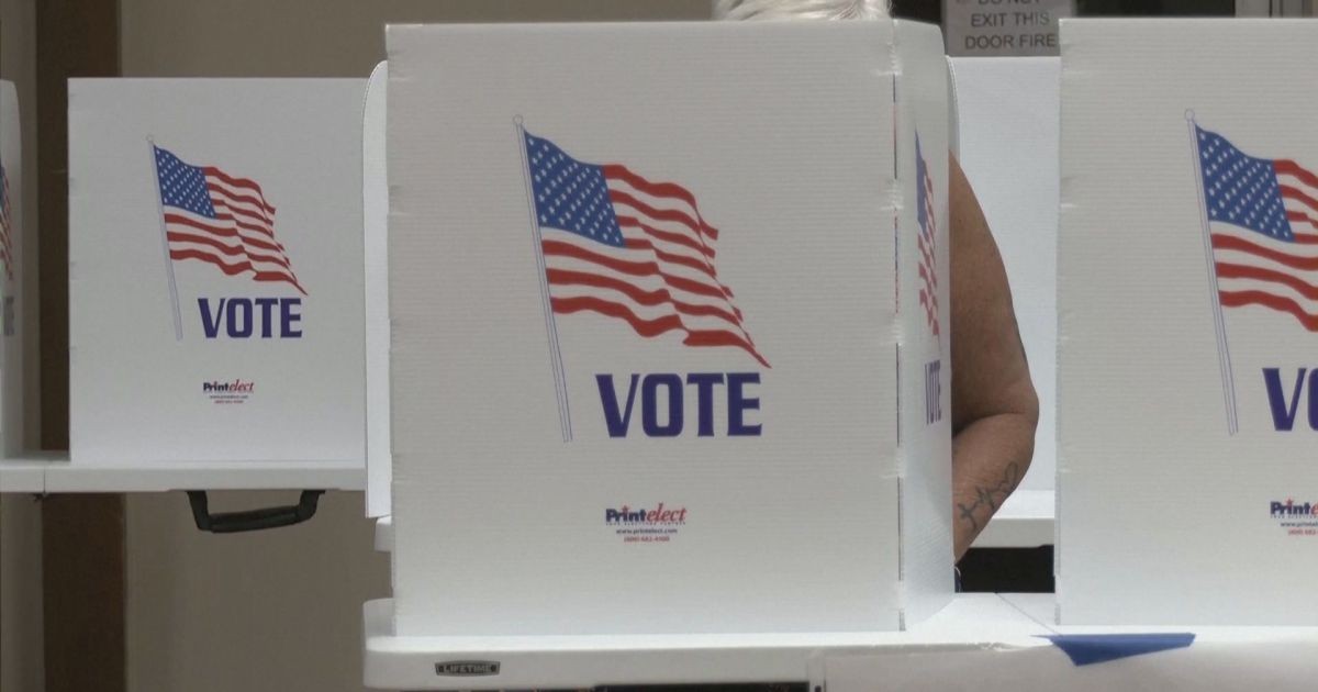 Suprema Corte dos EUA libera para Trump verificação em massa de eleitores