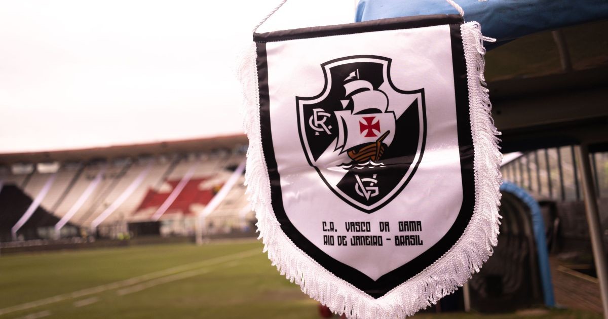 Vasco: Pedrinho apela por jogos contra Boca e Fla em São Januário
