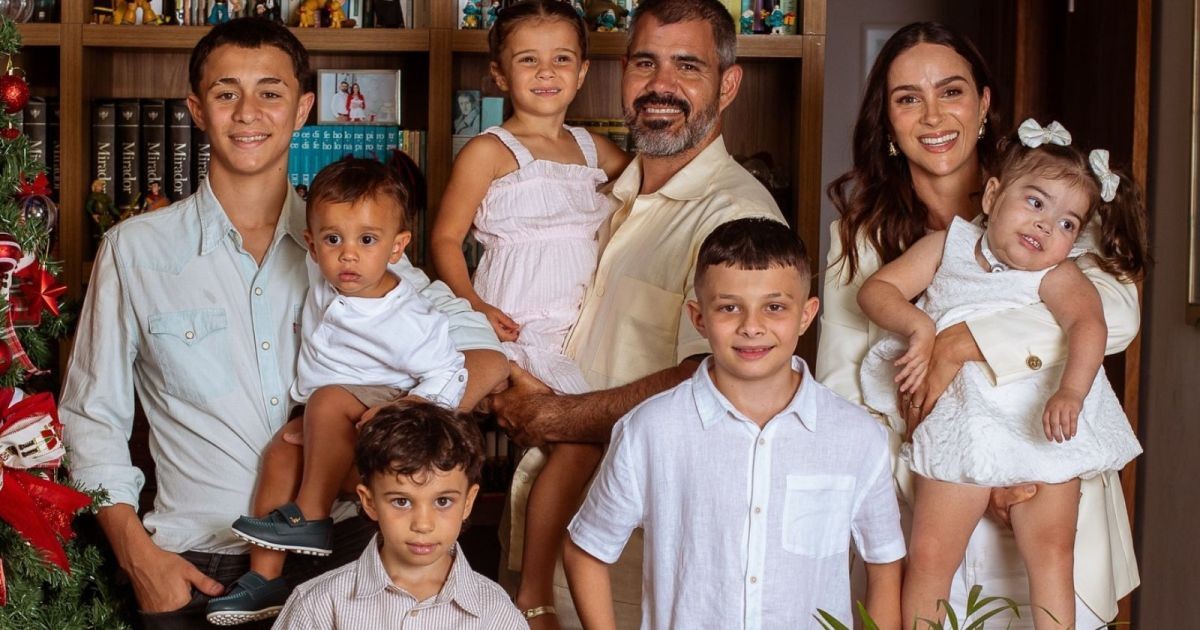 Conheça todos os filhos de Letícia e Juliano Cazarré