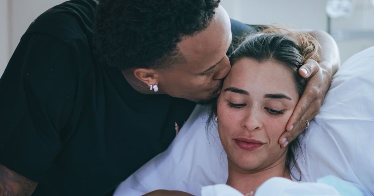 Nasce Gabriel, filho de Tainá e Éder Militão; confira a 1ª foto