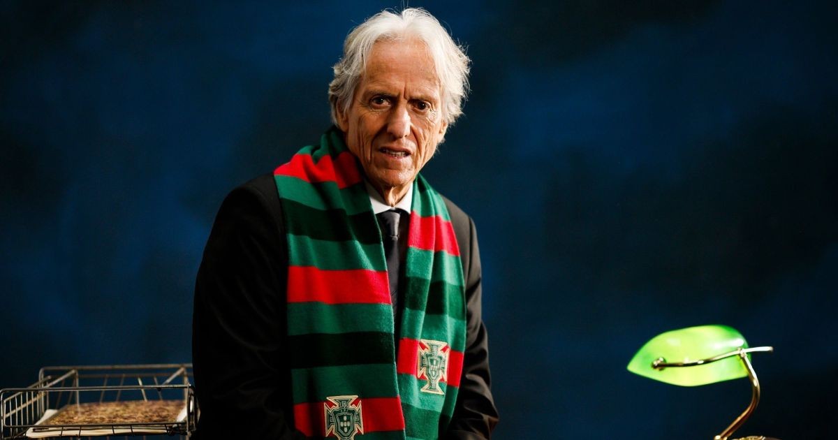 Jorge Jesus critica redução de estrangeiros e categorias de base no Brasil
