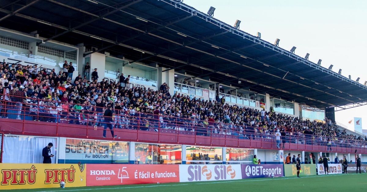Brusque x Ferroviária: horário e onde assistir ao jogo da Série C