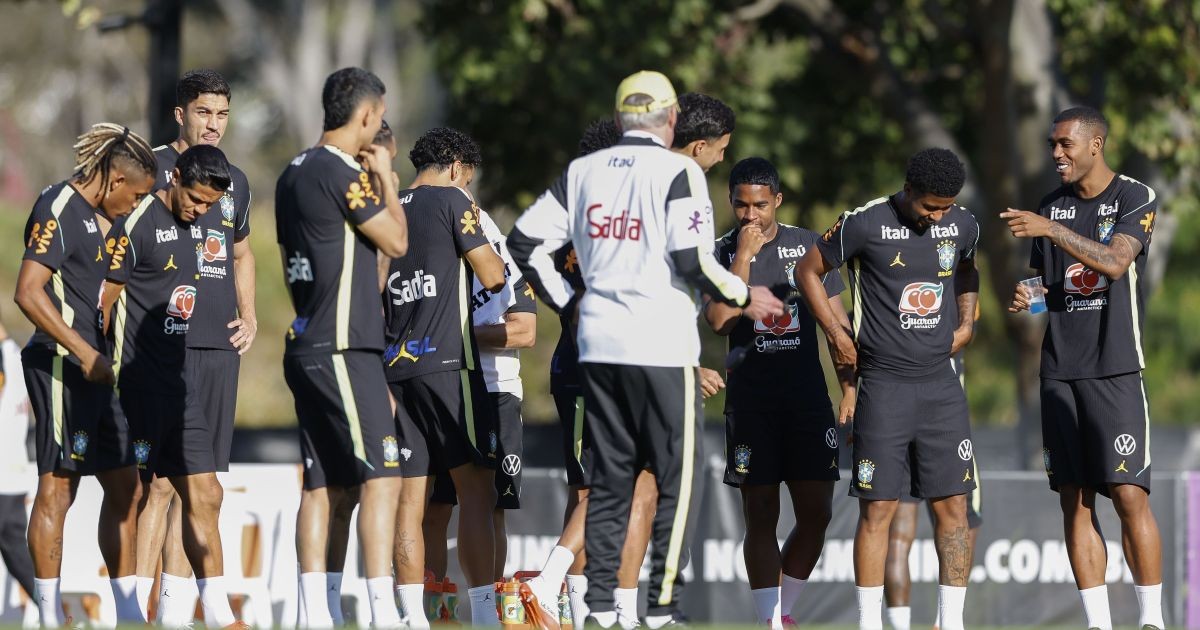 Ancelotti esboça time com Otávio titular no gol da Seleção Brasileira
