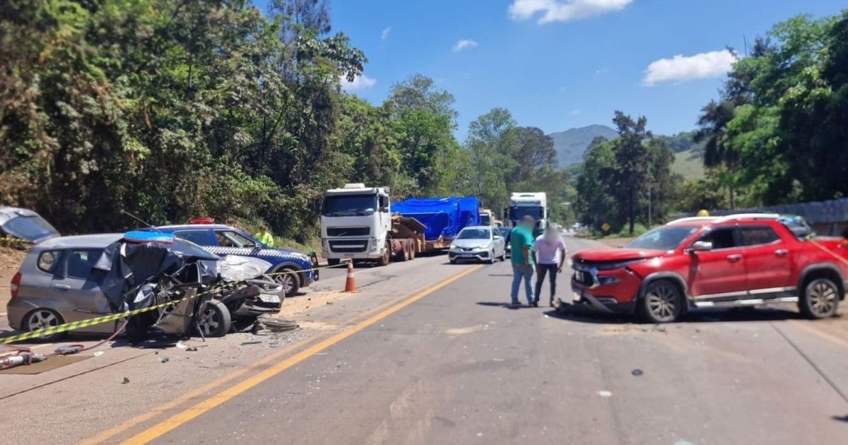 Grave acidente em MG deixa um morto e mais quatro pessoas feridas