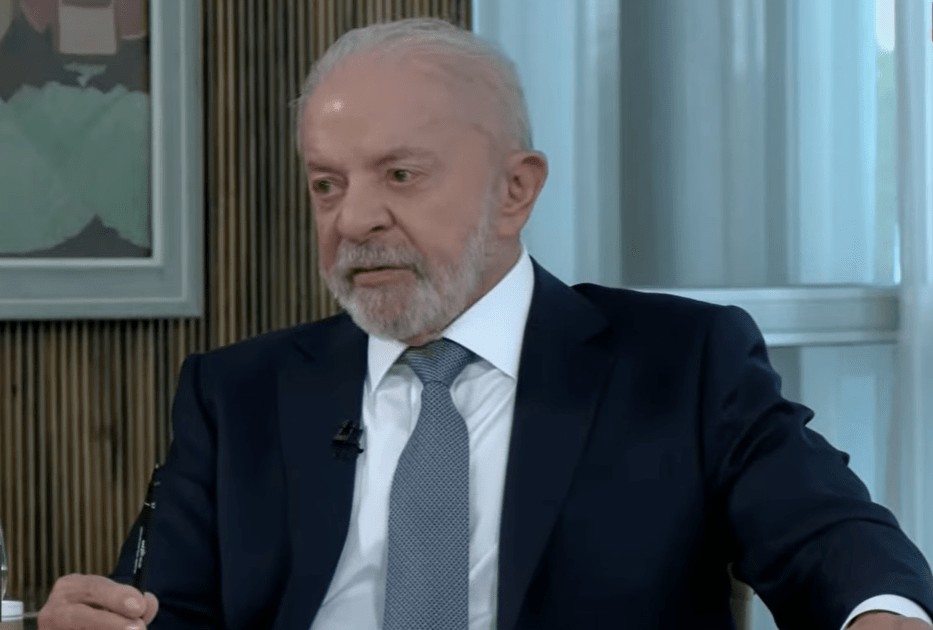 Lula sobre whisky que teria sido dado por Vorcaro: “Se me deu, já bebi”