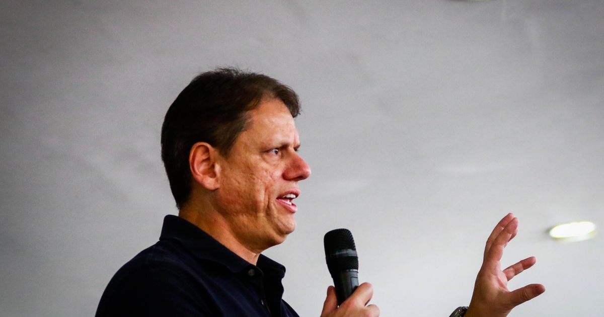Futura: Tarcísio é aprovado por 64,2%; desaprovação é de 30,8%