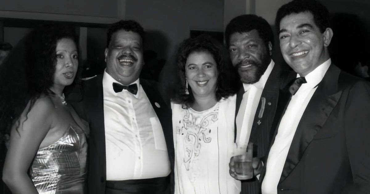 Alcione lembra data de aniversário de Tim Maia com foto rara; veja
