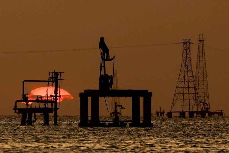 Análise: Petróleo sobe depois de Trump rejeitar acordo de paz