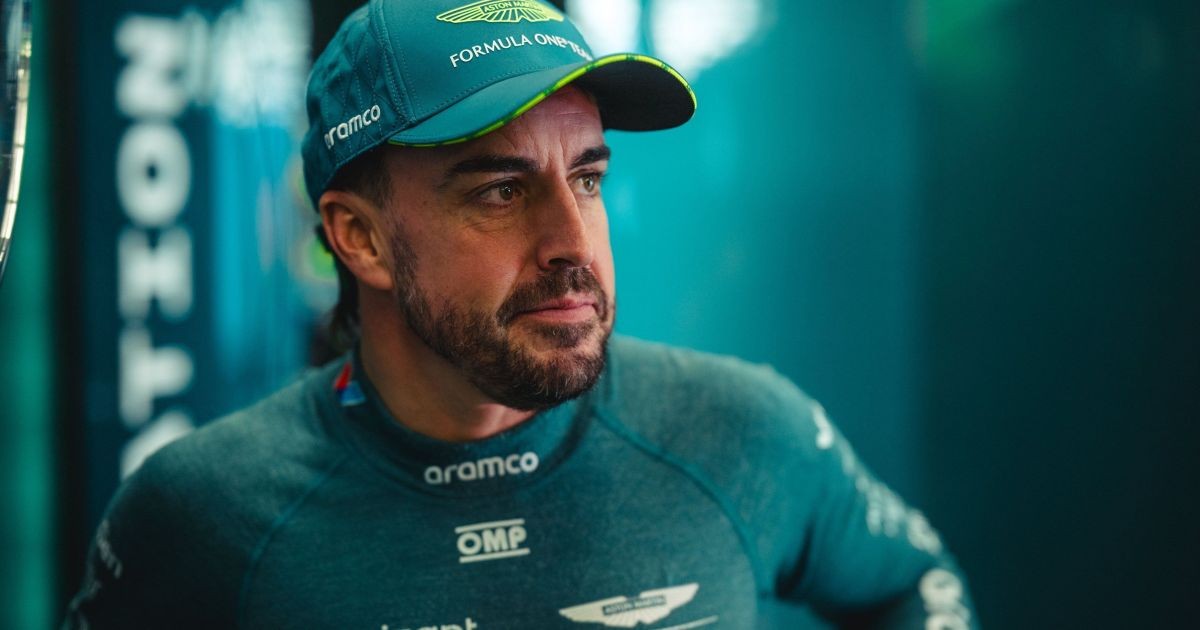 Fórmula 1: Fernando Alonso estende contrato com Aston Martin até 2027