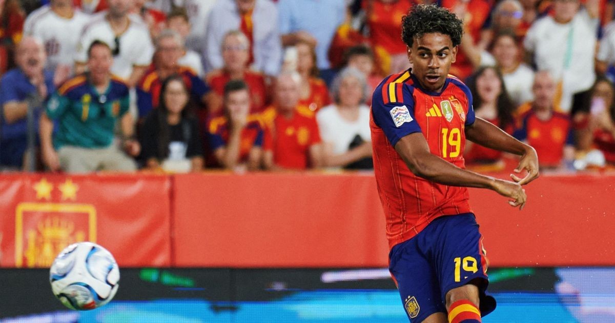 Croácia nem toca na bola, e Yamal marca para a Espanha com um minuto