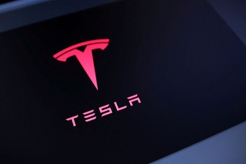 Tesla fecha acordo de US$ 30 bi em crédito e empréstimos facilitados