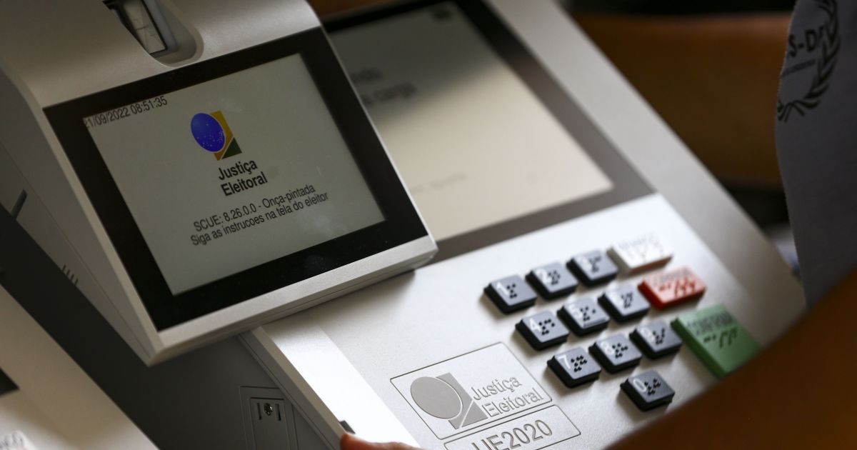 É possível votar somente no partido? Entenda o voto de legenda