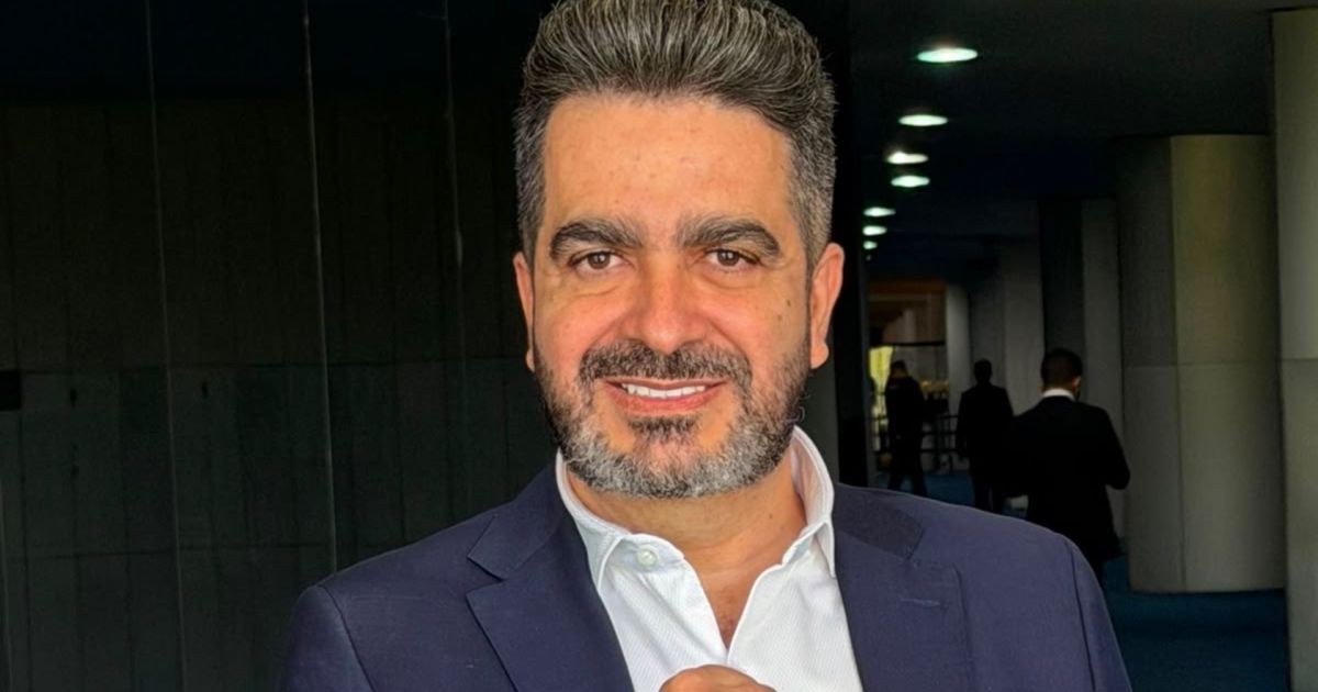 Leonardo Avalanche, do PRTB, desiste de candidatura à Presidência