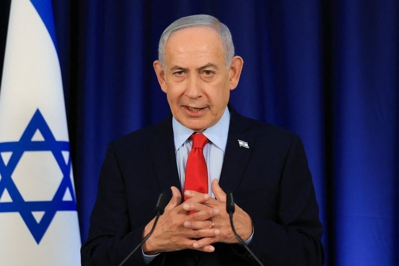 Netanyahu diz que é cedo para saber quem está por trás de ataque em avião