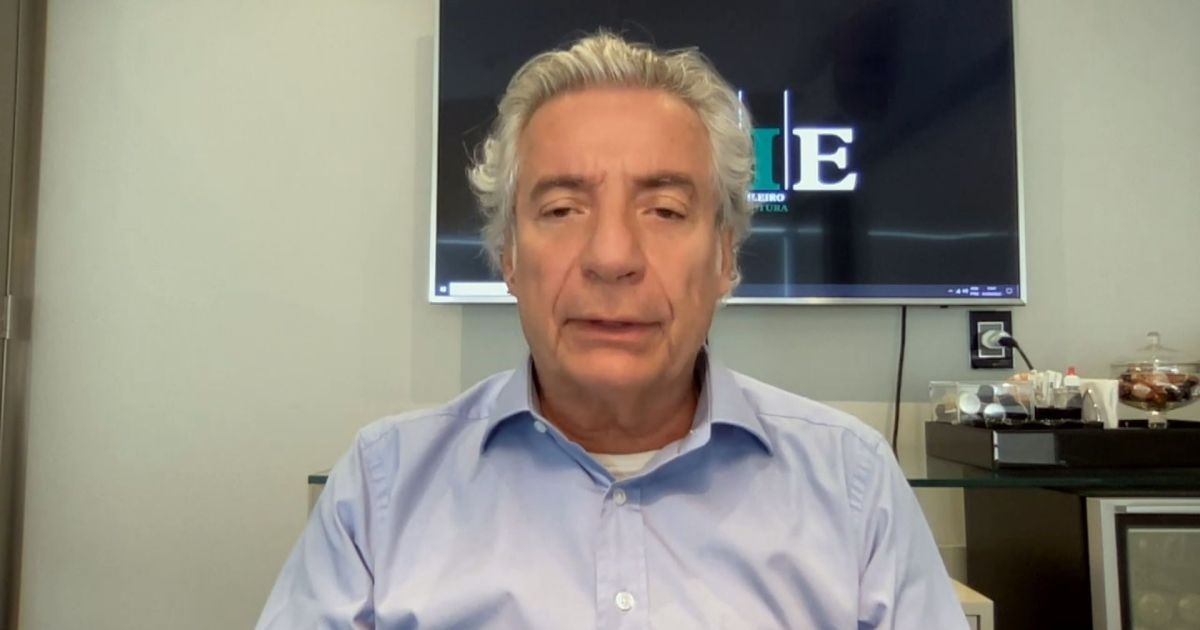 Adriano Pires diz que governo precisa “desligar o rádio” até fim da eleição