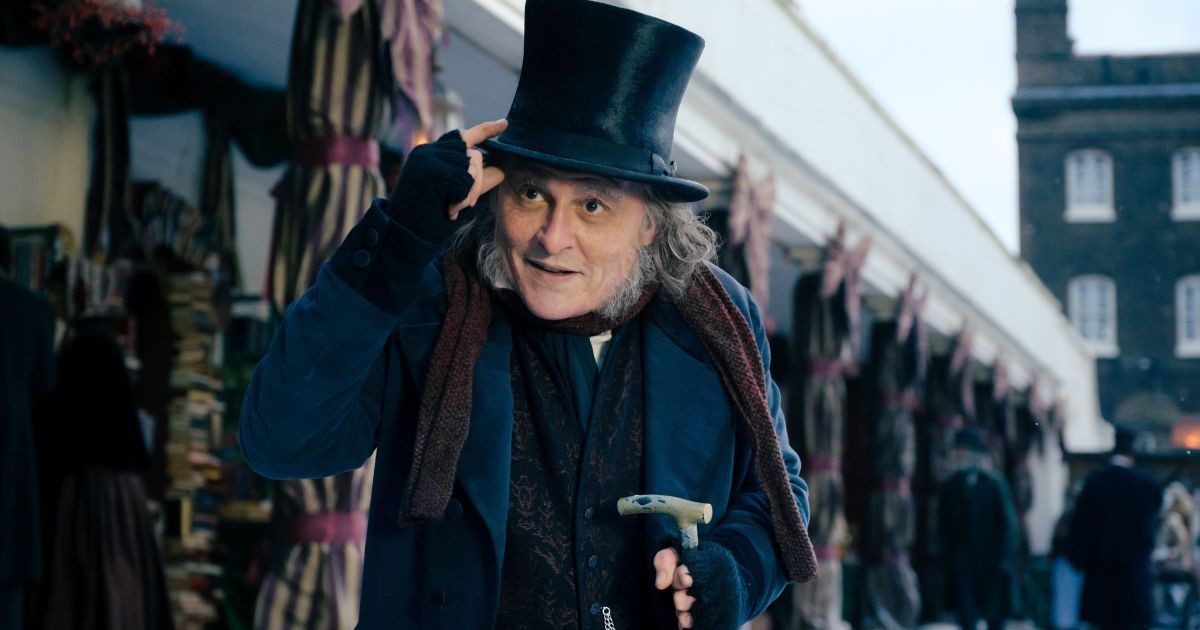Johnny Depp quer redenção em novo filme de Natal; confira trailer