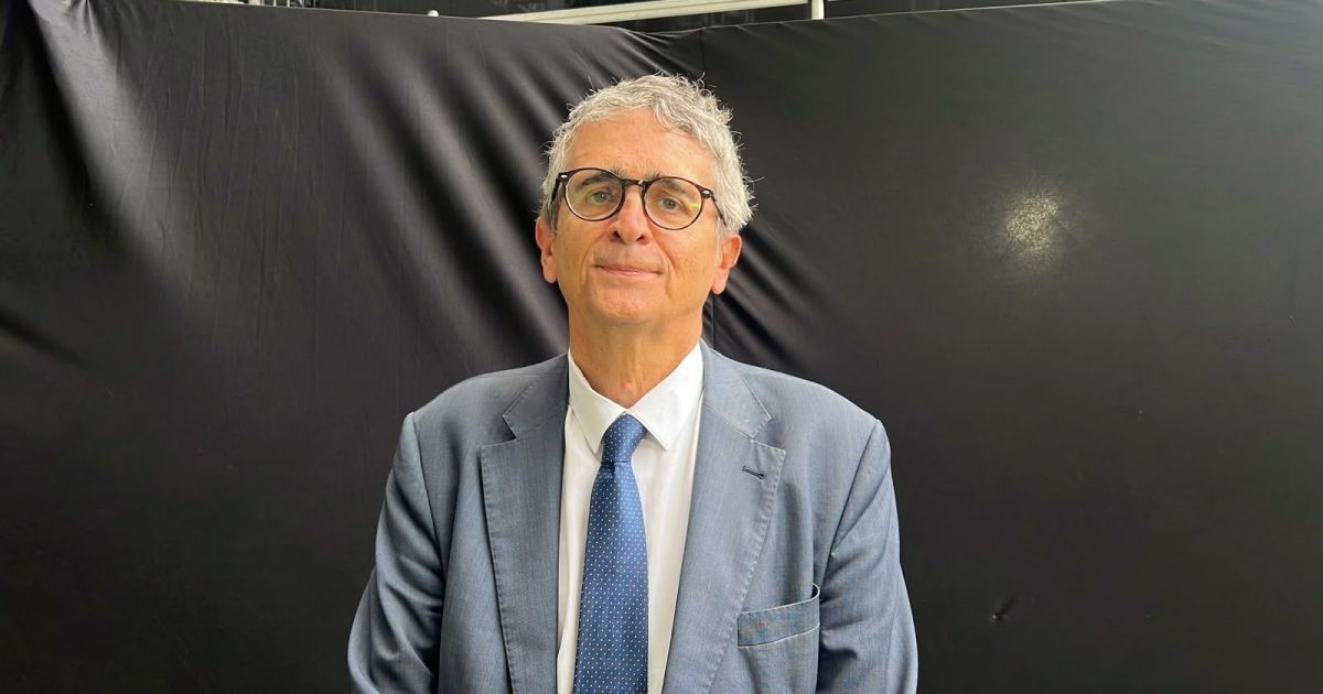 “Decisão sobre frango e mel sai nas próximas semanas”, diz comissário da UE
