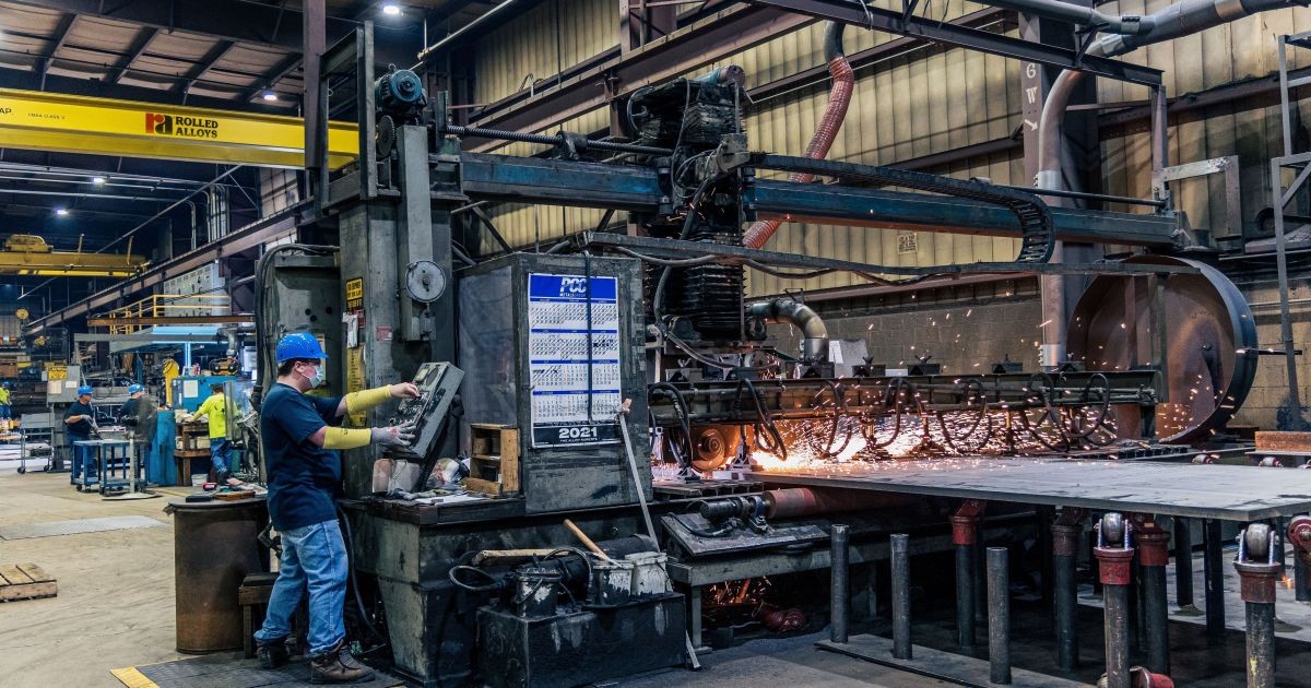 PMI industrial dos Estados Unidos medido pelo ISM cai a 54,5 em setembro
