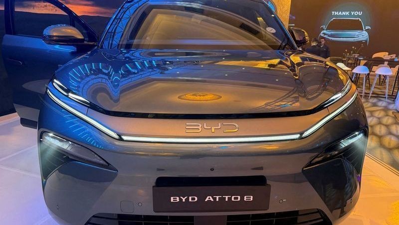 Vendas da BYD cresceram pelo quinto mês seguido puxadas por exportações