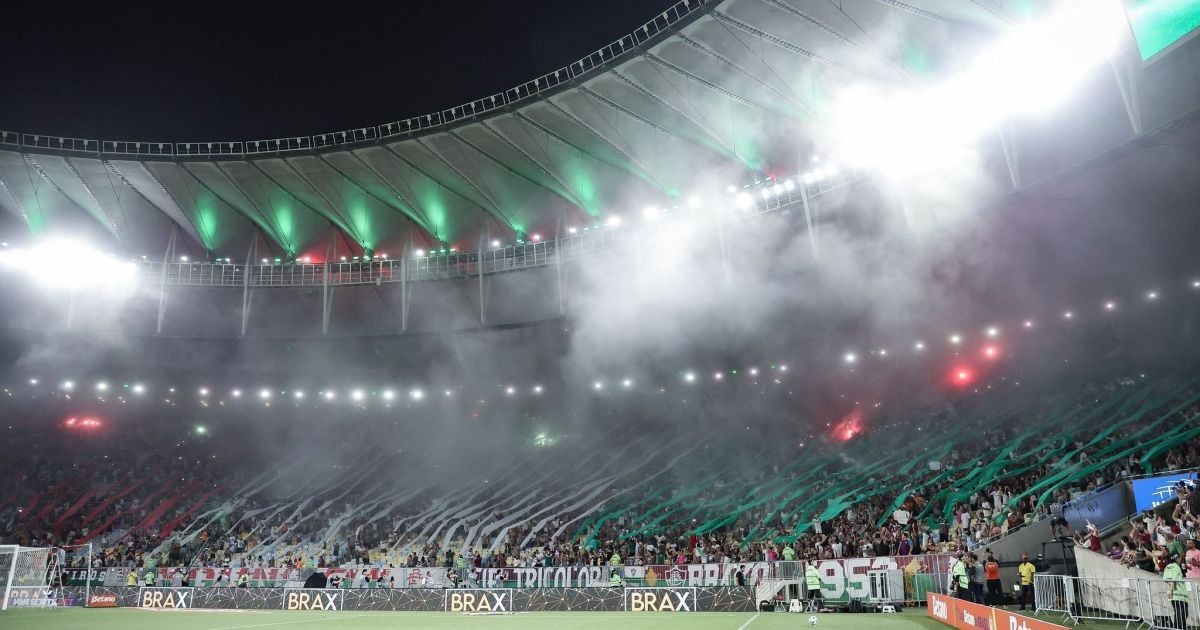 Fluminense é multado pela Conmebol por sinalizadores contra o Platense