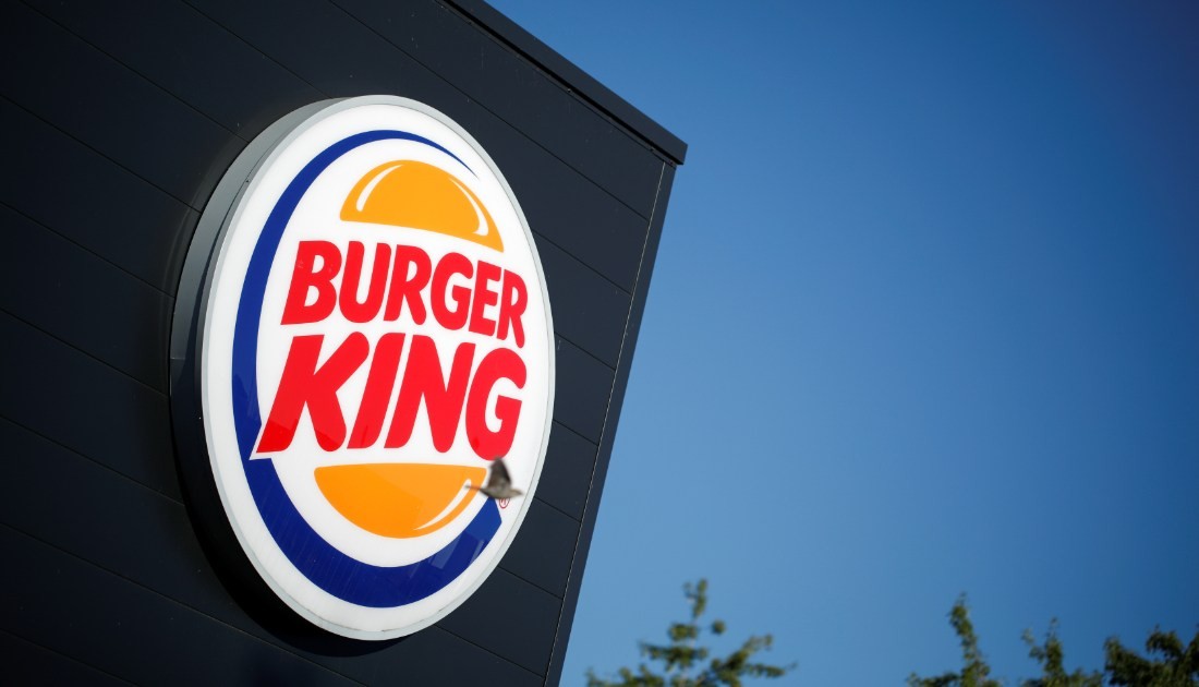 Controladora de Burger King e Starbucks abre inscrição para trainee em 2027