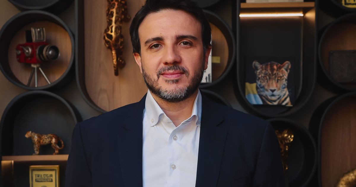 Renan diz que está confuso e feliz após autorização de ida a debate