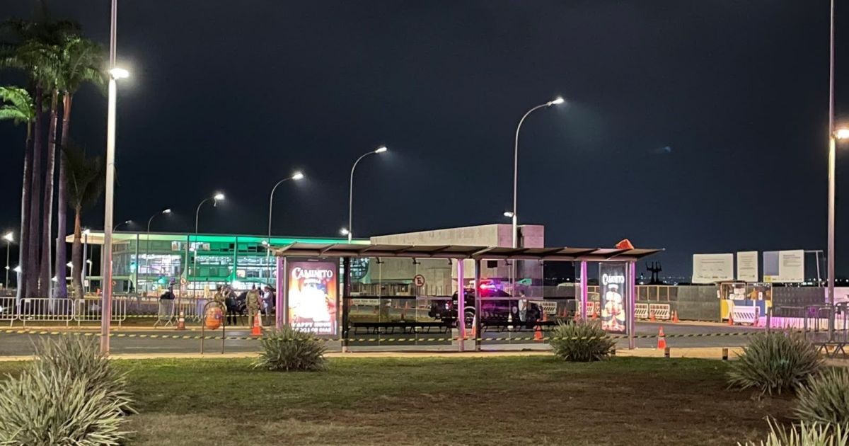 PM faz operação para apurar suspeita de bomba no perímetro do STF